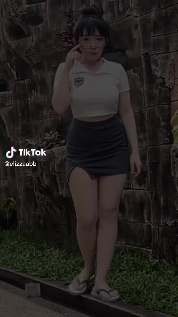 E (@elizzaabb) 's videos with suara asli - Dezty Tiramaulina - deztyra91 4