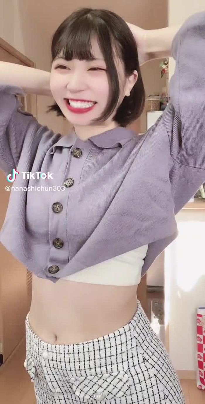 めちゃ話しかけられた🥺あ、肥満から軽肥満に昇格しました！#踊ってみた #踊り #ダンス #ダンス動画 #縦振り #縦フリダンス