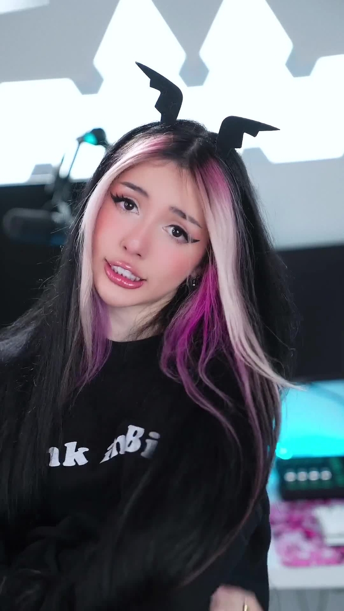 Alyri Alyri_tv 1