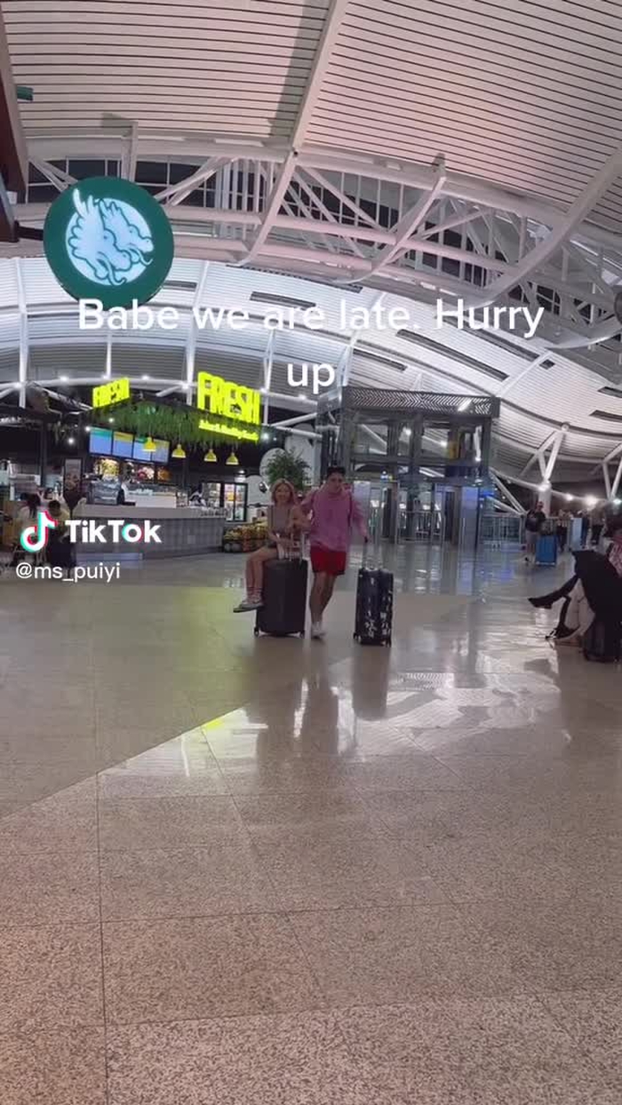 ms_puiyi (@ms_puiyi)’s videos with original sound - ᶜ ʰ ˡ ˡ ˣ ᵉ ᵈ ⁱ ᵗ ˢ 1