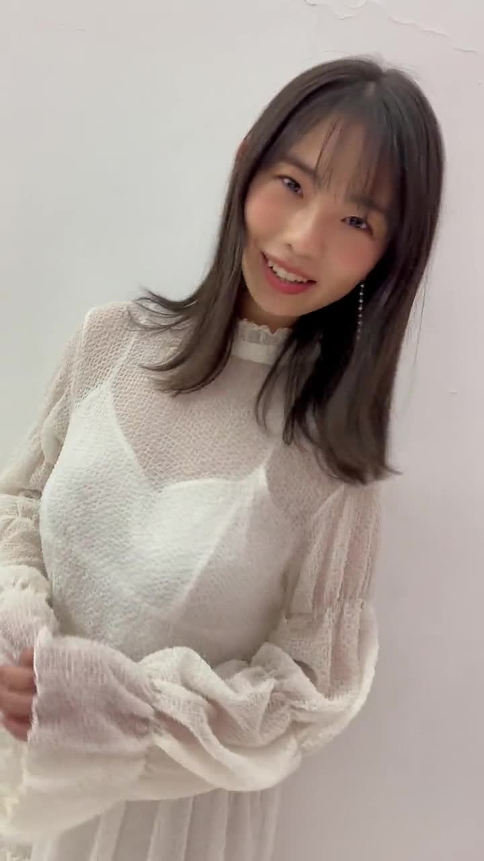 菊地姫奈 最新写真集『moment』公式 hinaphotobook 3