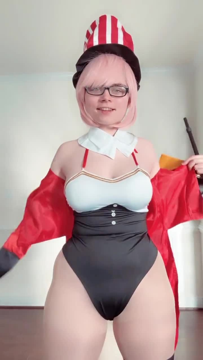 MuscleMommyCosplays (🍑Linnea) MuscleMommyCosp 7