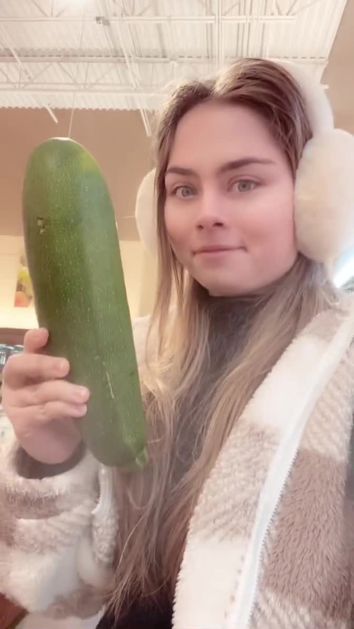 MuscleMommyCosplays (🍑Linnea) MuscleMommyCosp 10