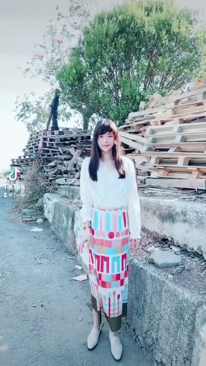 Lily L. hihihilily 1