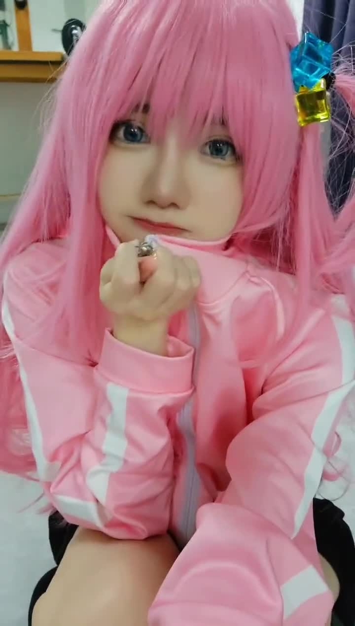 Sally多啦雪(iamdorasnow) iamdorasnow 13