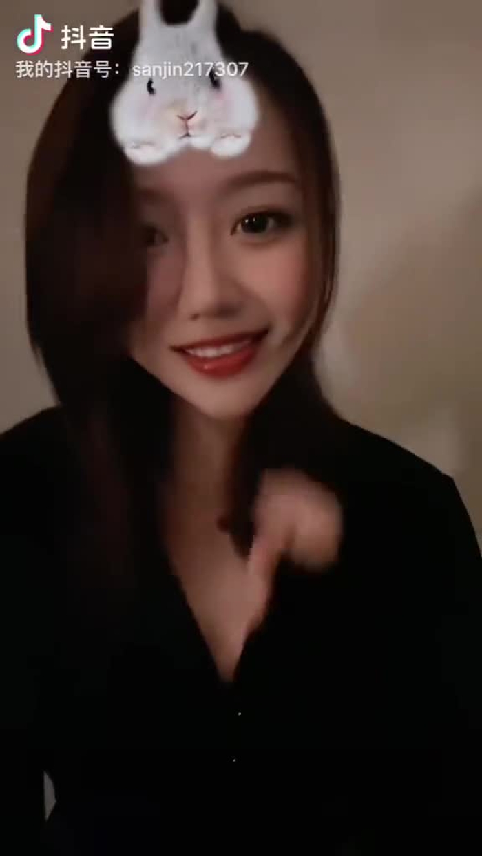 Liz- Lizzzz_w