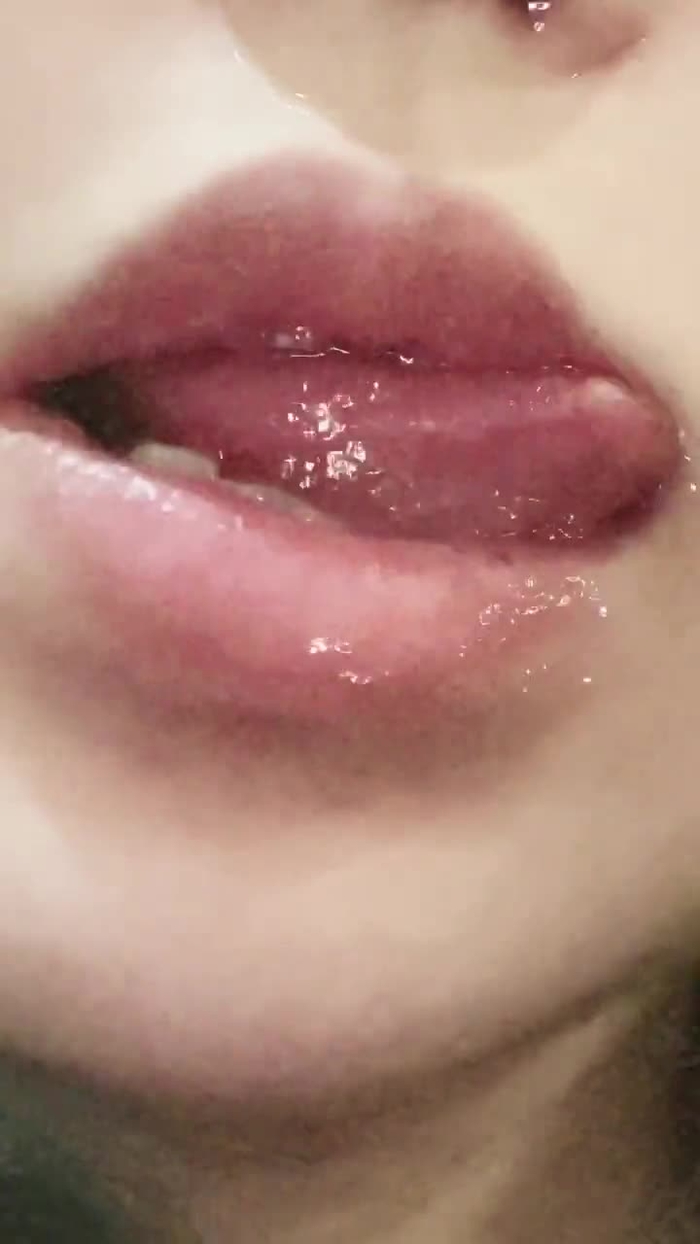 Tina缇娜子子 Tina288980 18