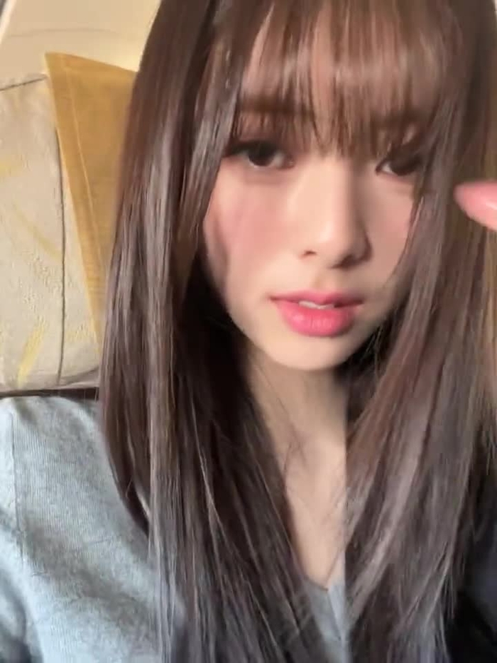ITZY YUNA 신유나 ITZY_twt_YUNA 24