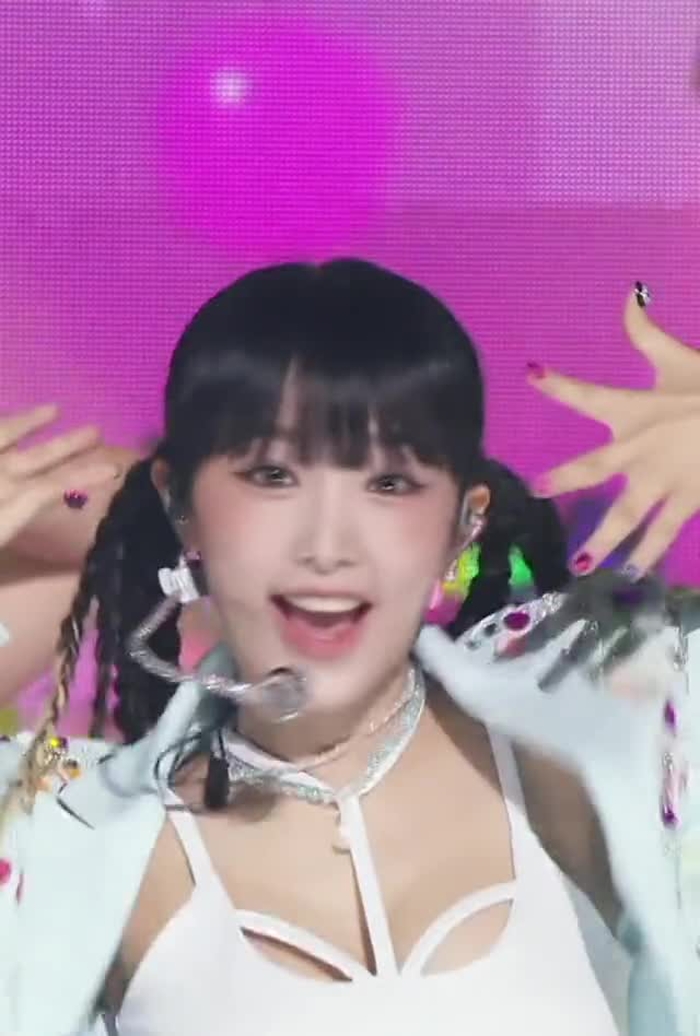 여돌 연구소장 hoot2299 19