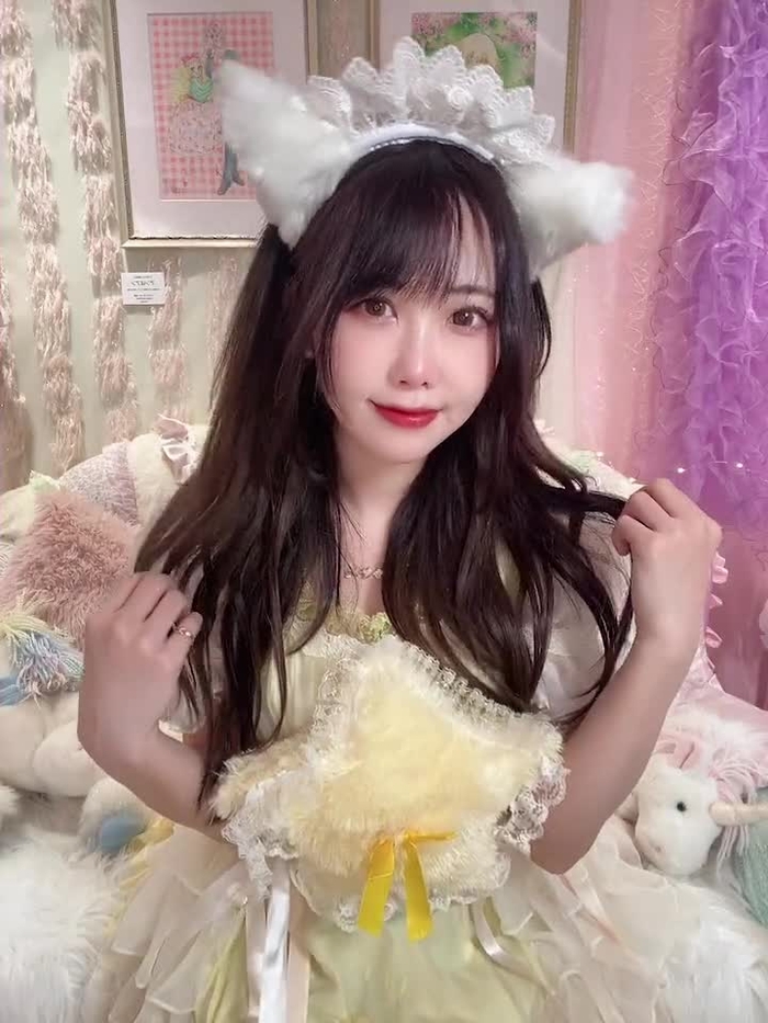 麻倉ひな子🦄🌸ひなぺち RiotBunny_ 16