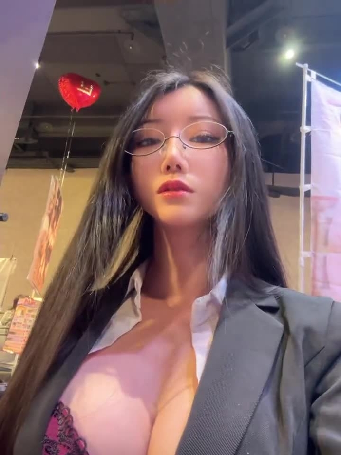 楊衣 cosplayer TW yangyi4712 2