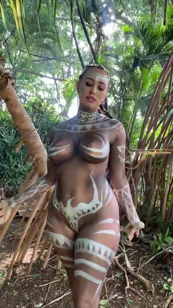 Dara Bella moneybirdette 66