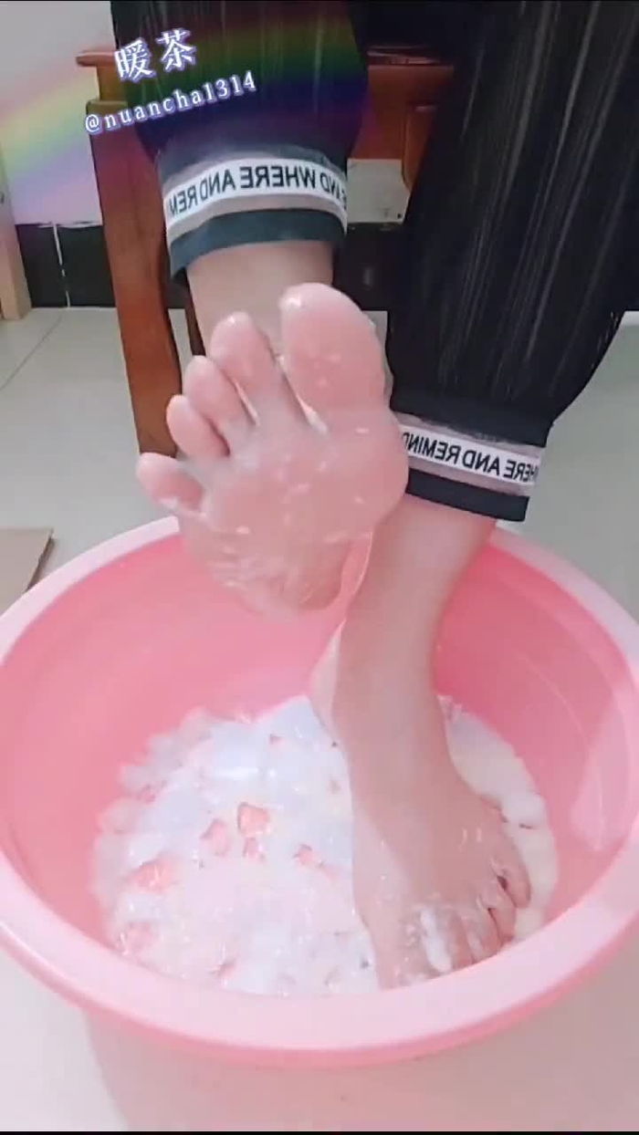 艺术家 artistfoo43