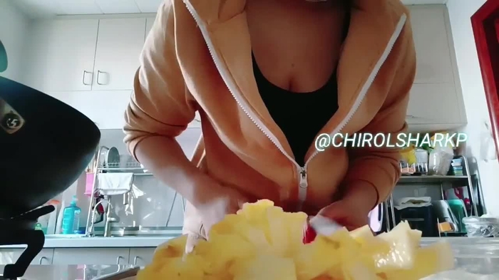 ちろる🍓🦈 CHIROLSHARKP 7