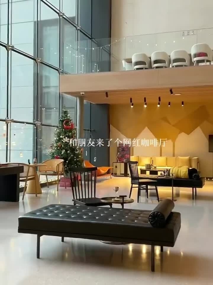 厦门航空小雨 g02394