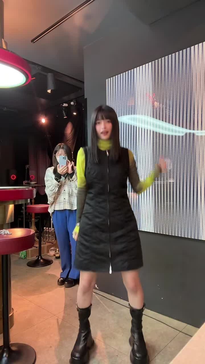 景井 ひな 66