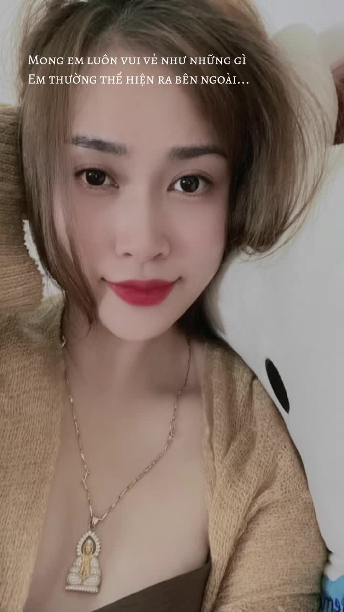 Quỳnh Hương ls✅ 27
