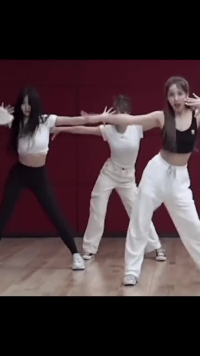 여돌 연구소장 hoot2299 79