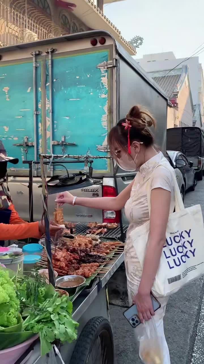 ชอบจังปีกไก่ย่าง อยู่บ้านก็สั่ง นอกบ้านก็ซื้อ😂