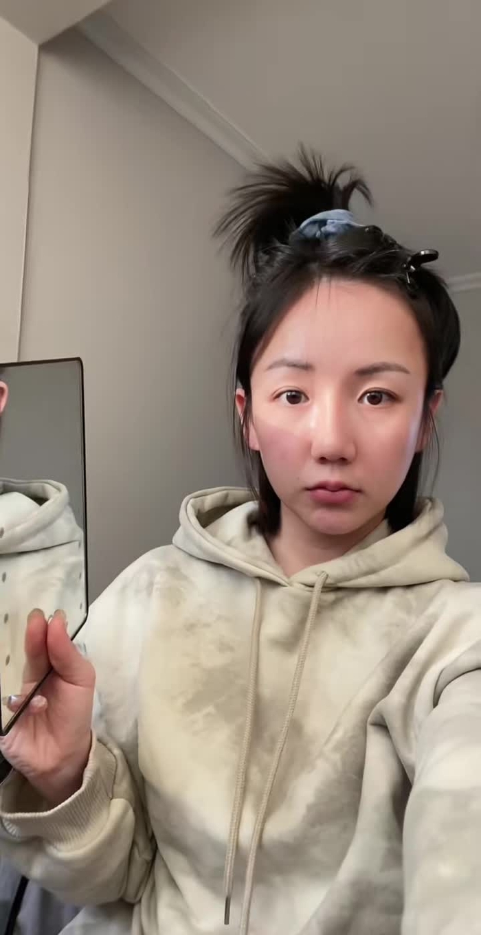 나디아 홍 Nadia Hong (@nadia_hong) 's videos with Hey, Mickey! - Baby Tate
