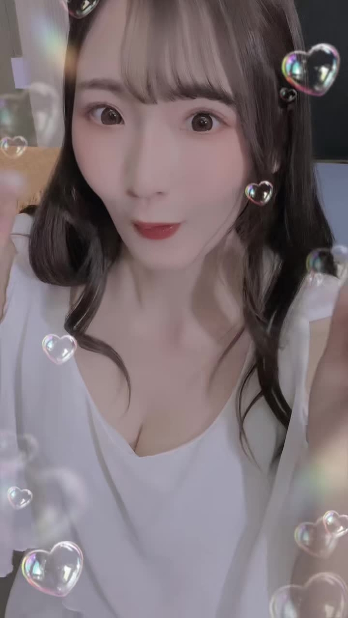 #好きじゃない もん！