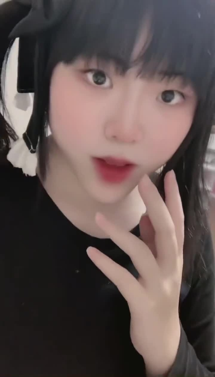 リア🐰🐣3/12 岡イオ xx_ria__06 2