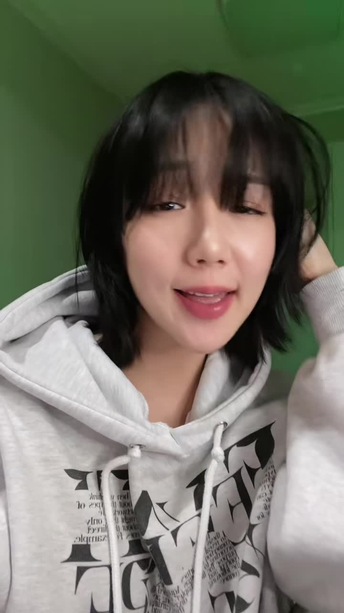나디아 홍 Nadia Hong (@nadia_hong)’s videos with Originalton - CENKGO
