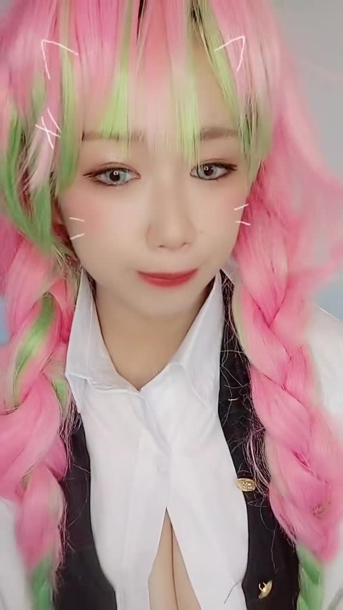 相も変わらずリズム感ZERO#ダンス #コスプレ #鬼滅の刃 #甘露寺蜜璃