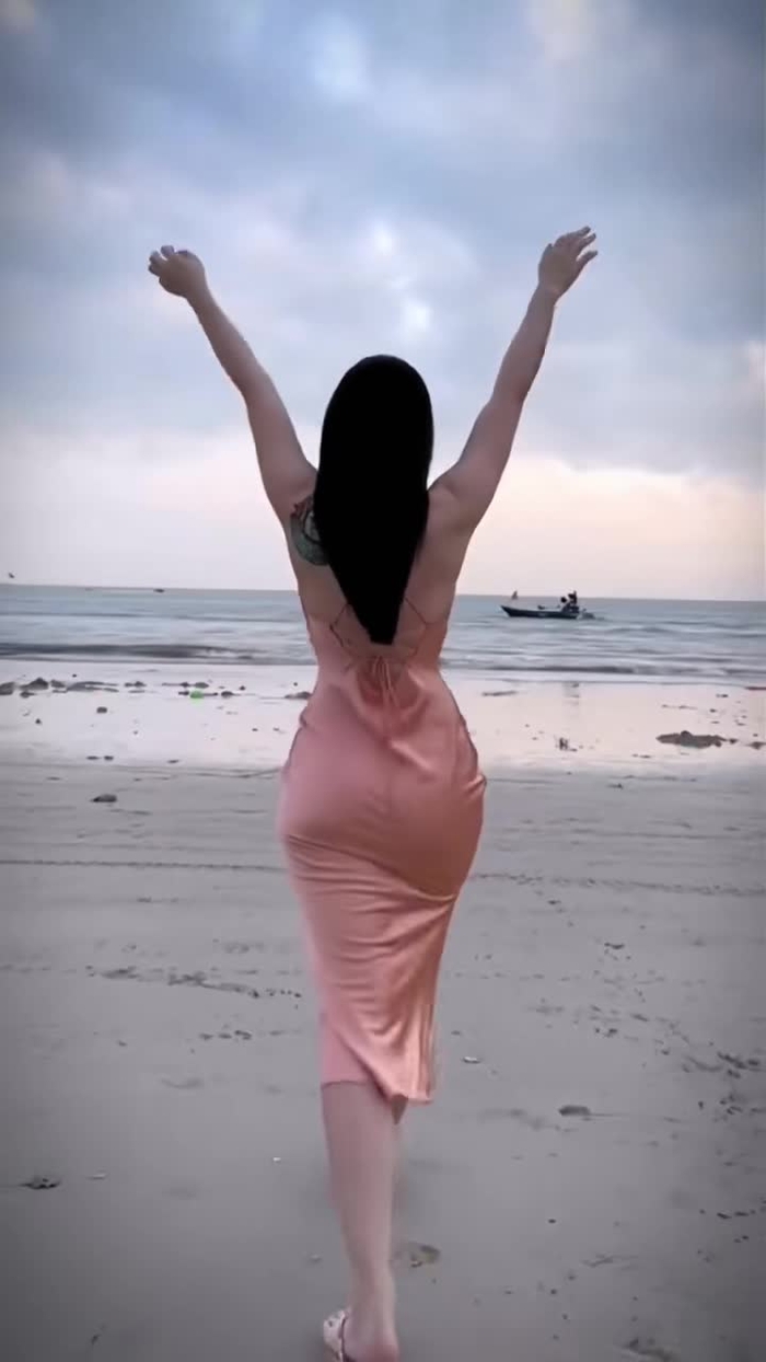 womanson18 (@bigwavegirl)’s videos with original sound - womanson18 12