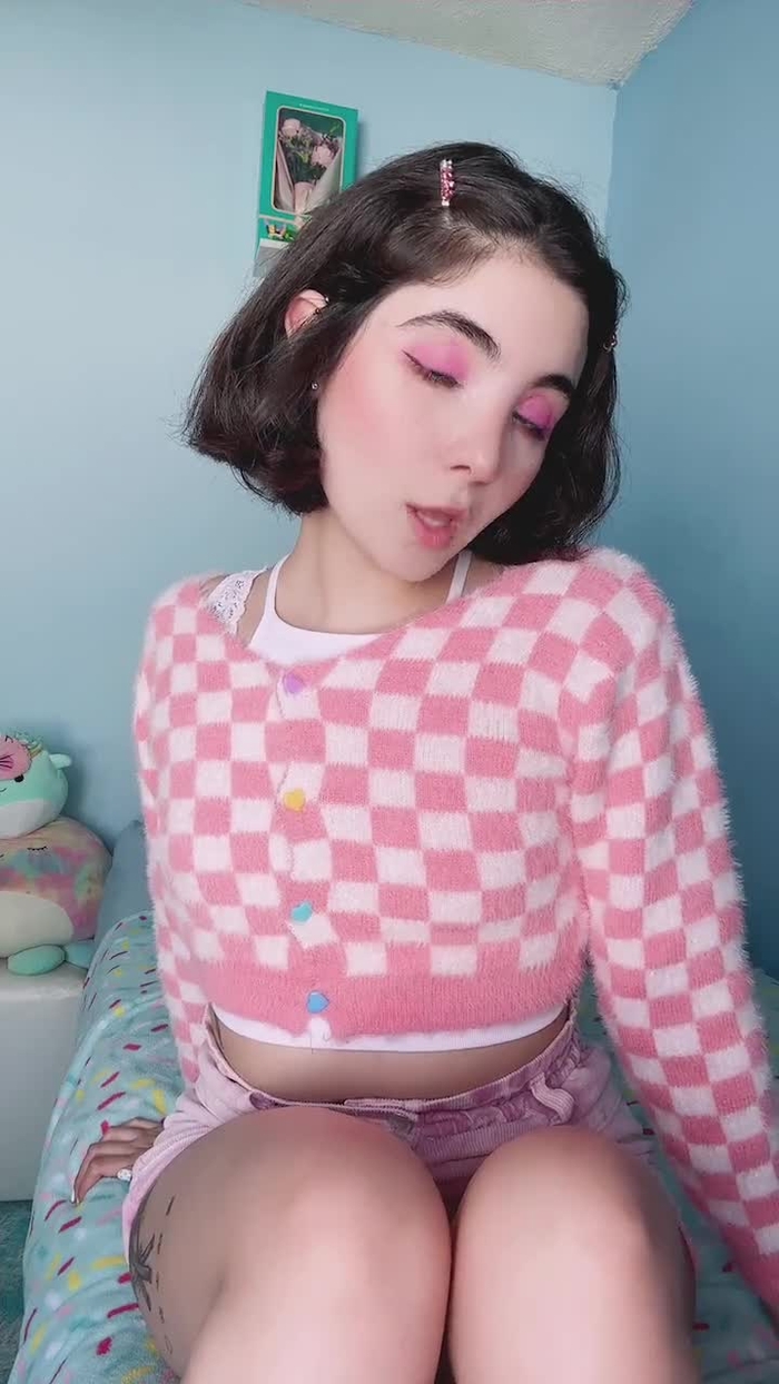 🌈🌸˗ˏˋ𝑱𝒖𝒍𝒚𝐽𝑖𝑛𝑘𝑢ˎˊ˗🌸🌈 JulyJinku 13