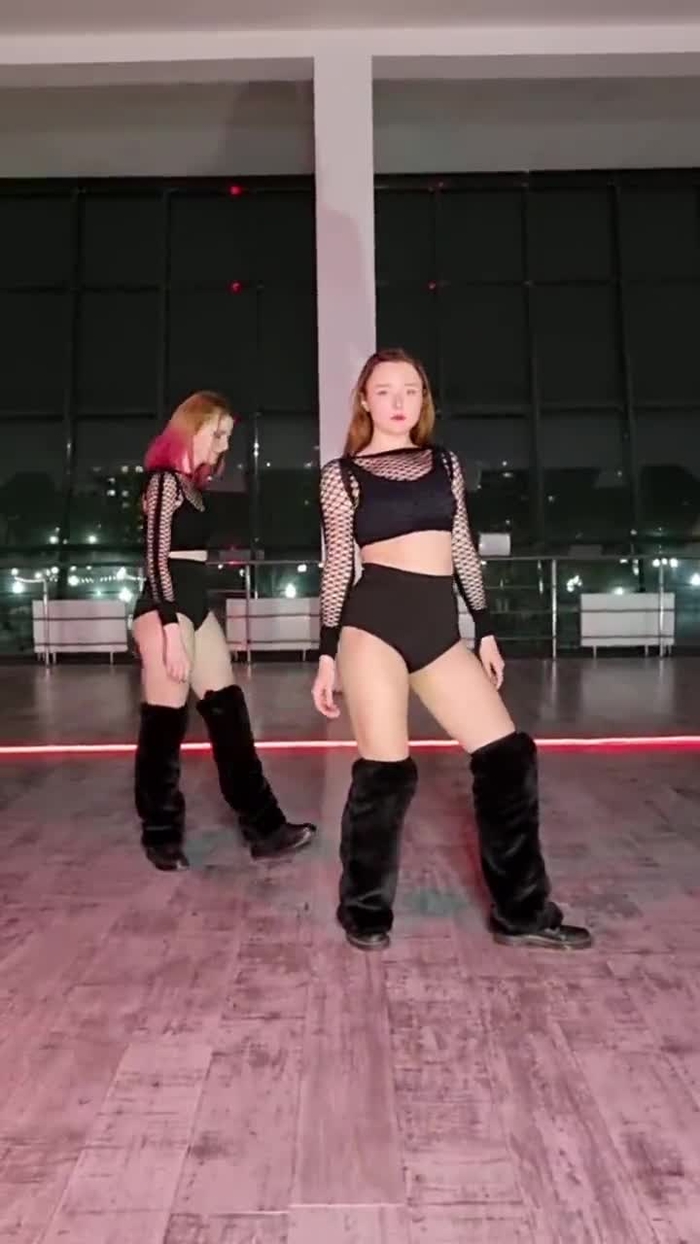 Lissa🦊 Melissa_Lissova