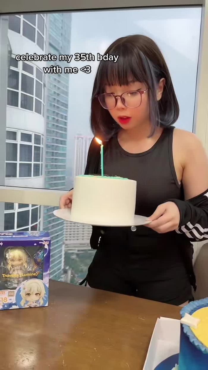 hbd to me!!