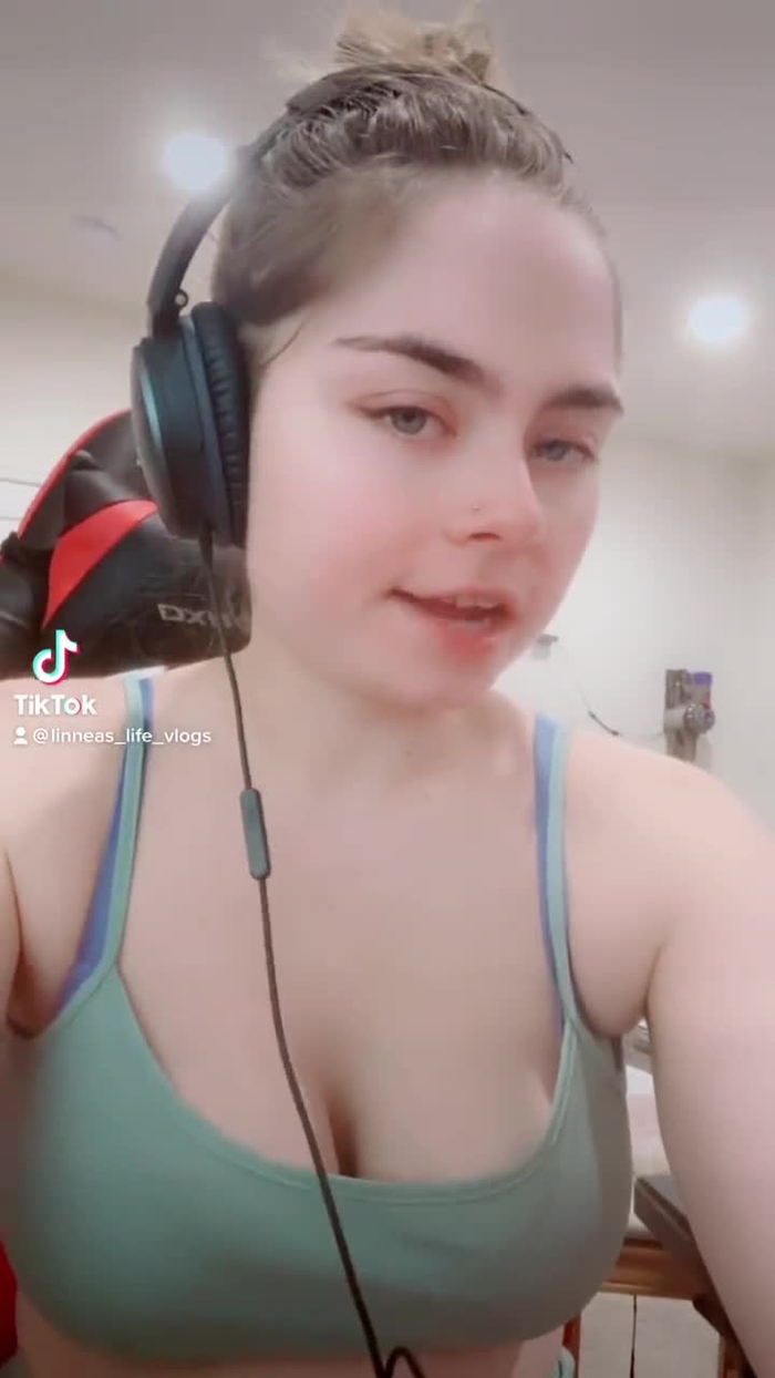 MuscleMommyCosplays (🍑Linnea) MuscleMommyCosp 39