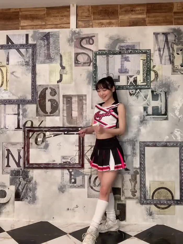 仲村まひろ mahironakamura 80