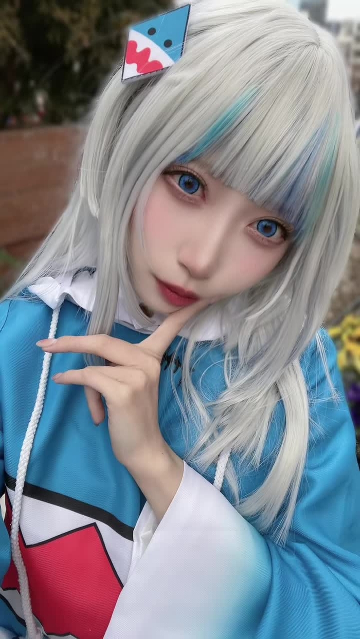 コスプレ注意！ #がうるぐら #がうruトスマイル