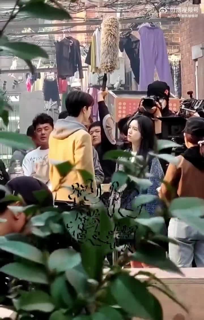 Simply Zhou Ye 周也 SimplyZhouYezi 80