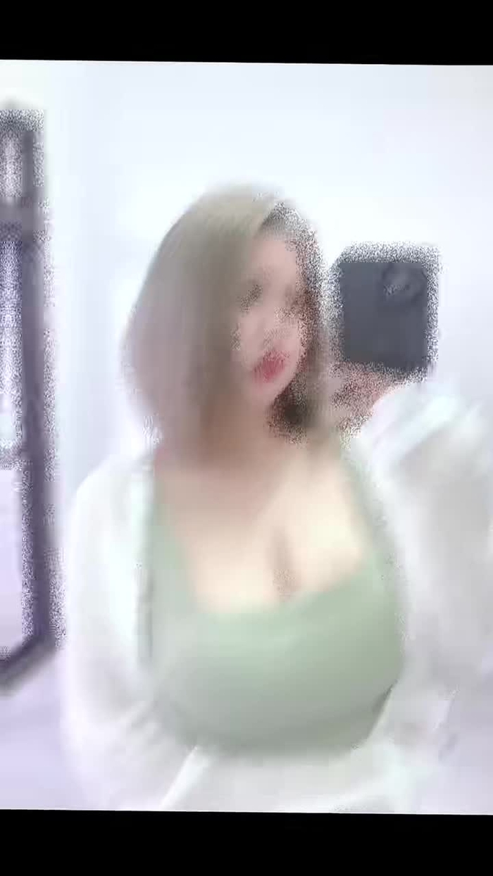 小曦🫡 (@linhsiiii)’s videos with 原聲 - 小曦🫡