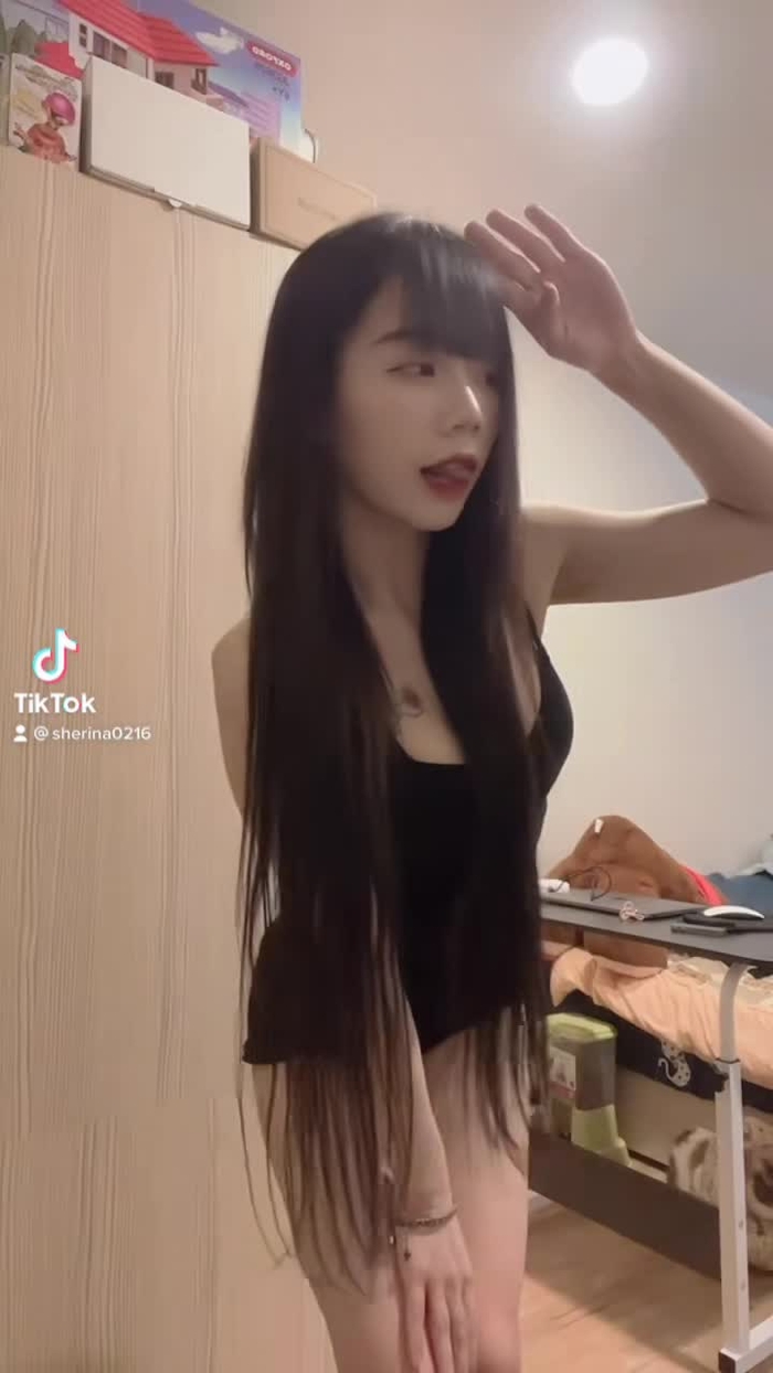 搖搖搖😳