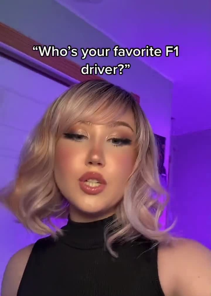 Elena ⚡️ elena_strikes