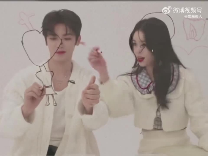 Simply Zhou Ye 周也 SimplyZhouYezi 89