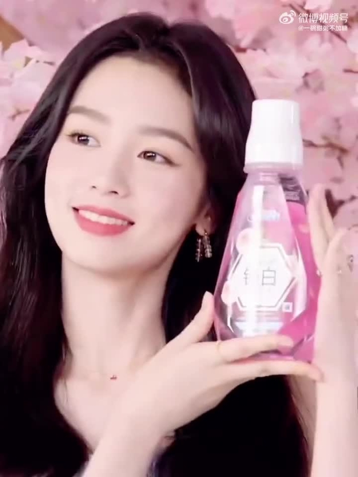 Simply Zhou Ye 周也 SimplyZhouYezi 98