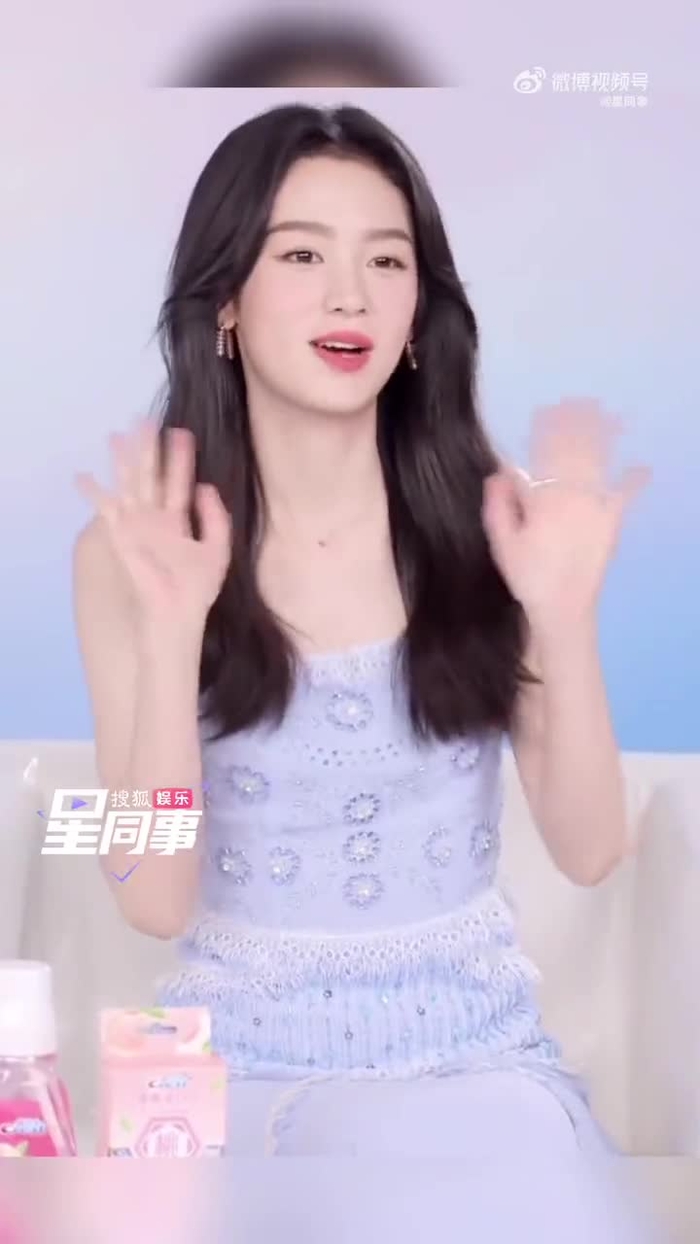 Simply Zhou Ye 周也 SimplyZhouYezi 99
