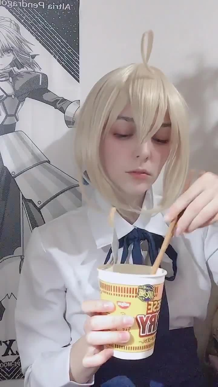 Evangelina @evangelina_cos 8