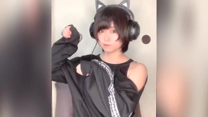 くろねこ🐾 @kuroneko_cos 1