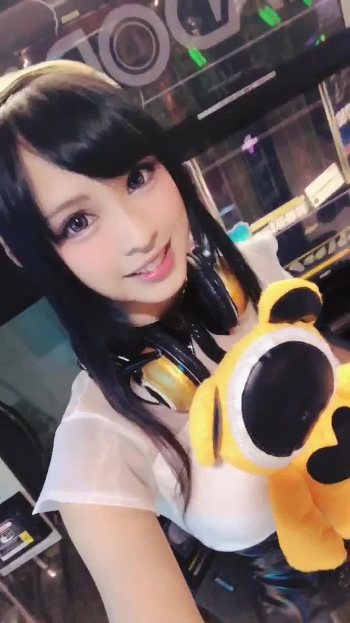 ありさ🍄 コスホリH-10、C97 4日目南イ39b @muffet1010 35