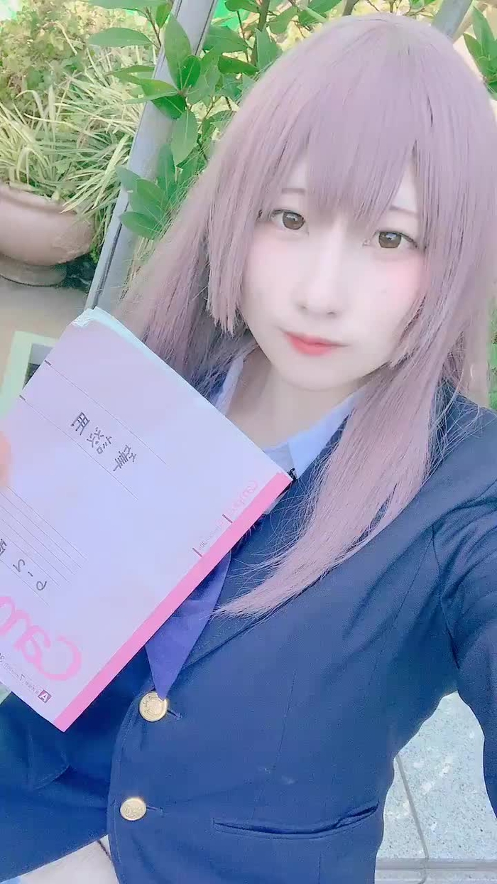 雨宮あんず🐰4/4大撮影会 @anzu_uw