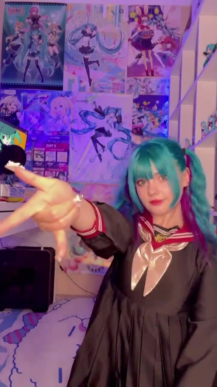 Saya Scarlet @SayaScarlet01 29