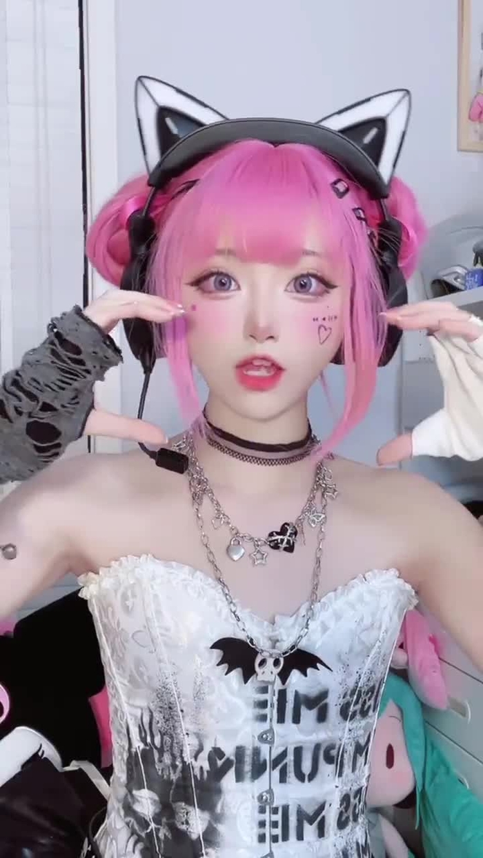 小柔SeeU @seeu_cosplay 46