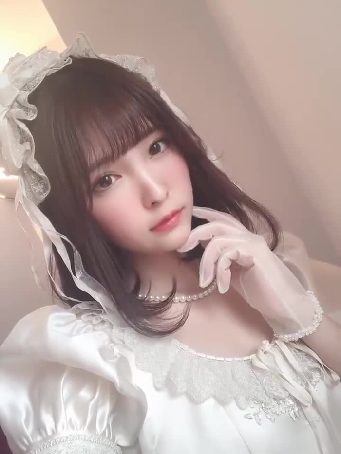 涼本 奈緒 @naosuzumoto 13