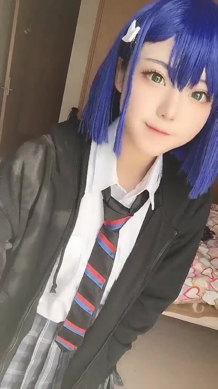 凸守たかね🌸 @_taka_nene21 27